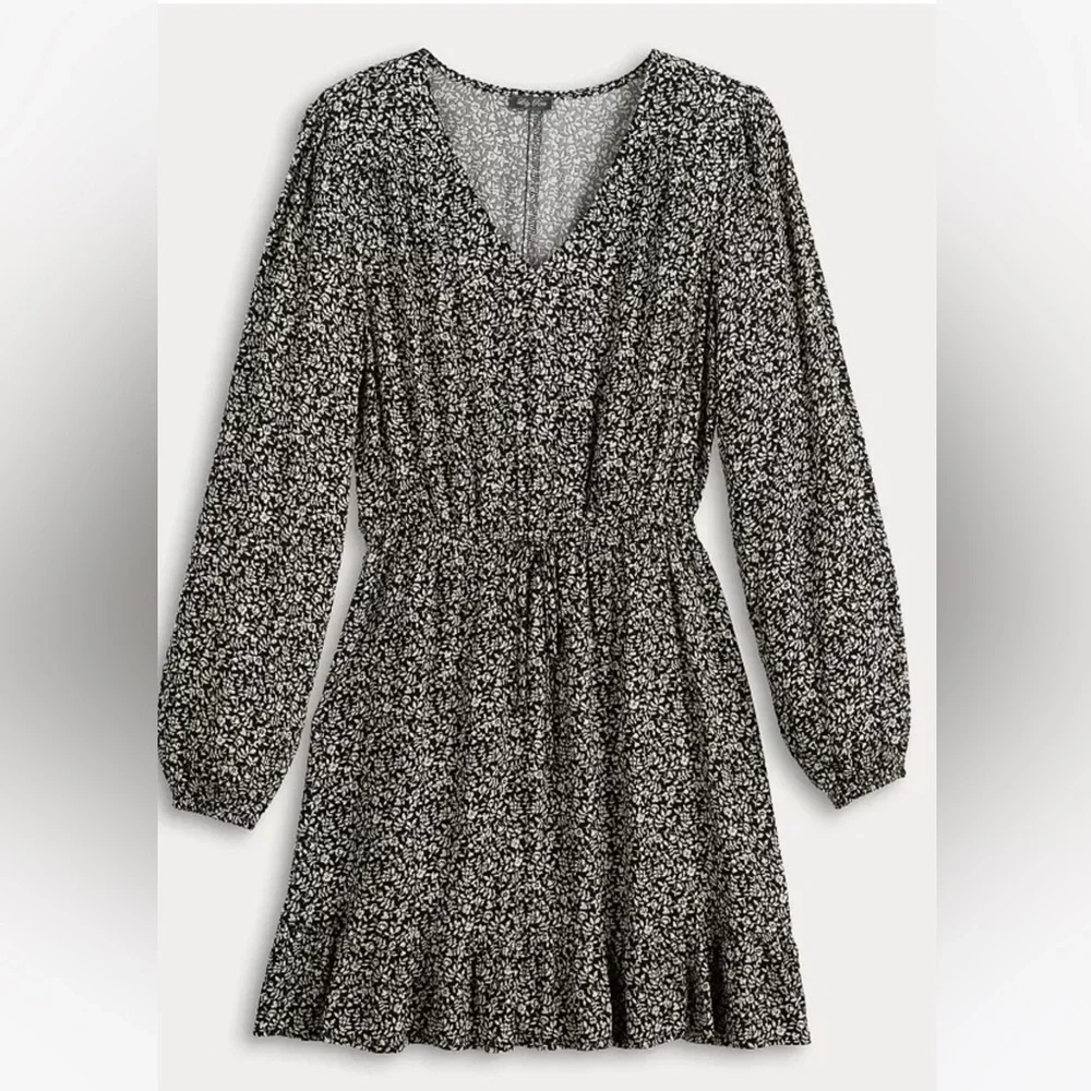 Lily Rose Dress - NWOT - Picture 2 of 7